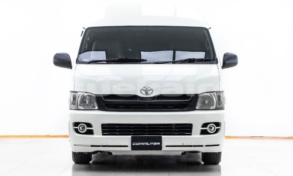 Buy Used Toyota Commuter White Car in Bangkok in Bangkok Buy Used Toyota Commuter White Car in Bangkok in Bangkok
