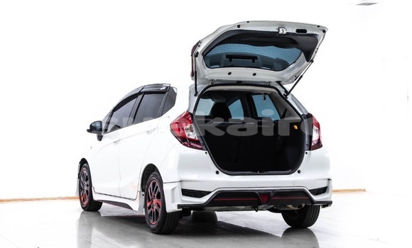 ซื้อ รถมือสอง Honda Jazz ขาว รถยนต์ ใน %{เมือง} ใน กรุงเทพมหานคร ซื้อ รถมือสอง Honda Jazz ขาว รถยนต์ ใน %{เมือง} ใน กรุงเทพมหานคร