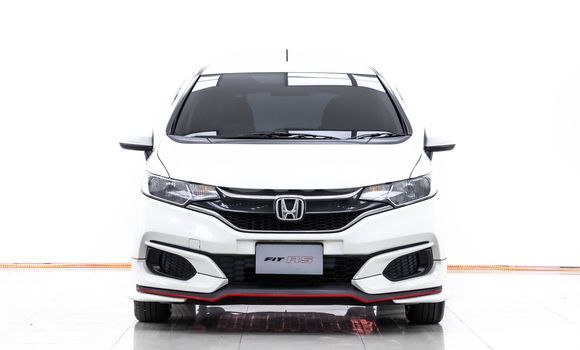 Buy Used Honda Jazz White Car in Bangkok in Bangkok Buy Used Honda Jazz White Car in Bangkok in Bangkok