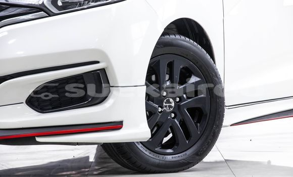 Buy Used Honda Jazz White Car in Bangkok in Bangkok Buy Used Honda Jazz White Car in Bangkok in Bangkok