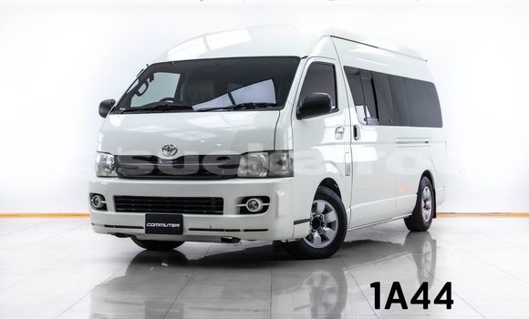 Buy Used Toyota Commuter White Car in Bangkok in Bangkok Buy Used Toyota Commuter White Car in Bangkok in Bangkok