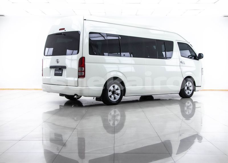 Big with watermark toyota commuter bangkok bangkok 60852
