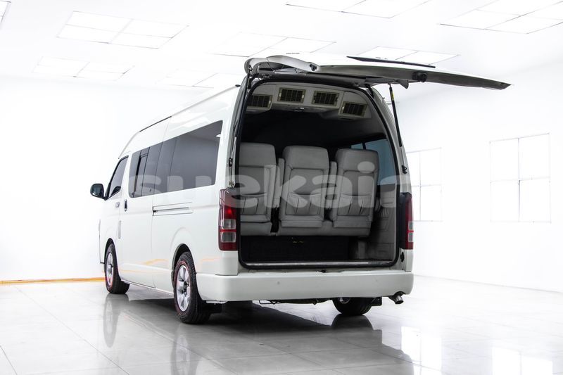 Big with watermark toyota commuter bangkok bangkok 60852