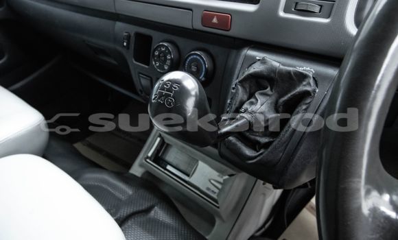 Buy Used Toyota Commuter White Car in Bangkok in Bangkok Buy Used Toyota Commuter White Car in Bangkok in Bangkok