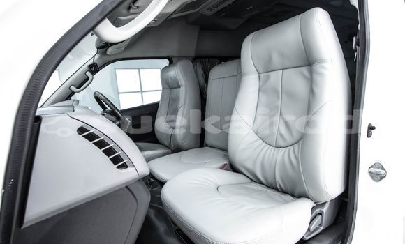 Buy Used Toyota Commuter White Car in Bangkok in Bangkok Buy Used Toyota Commuter White Car in Bangkok in Bangkok