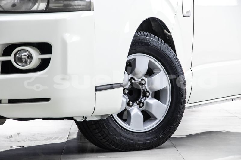 Big with watermark toyota commuter bangkok bangkok 60852