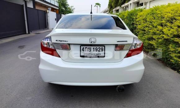 ซื้อ รถมือสอง Honda Civic ขาว รถยนต์ ใน %{เมือง} ใน กรุงเทพมหานคร ซื้อ รถมือสอง Honda Civic ขาว รถยนต์ ใน %{เมือง} ใน กรุงเทพมหานคร