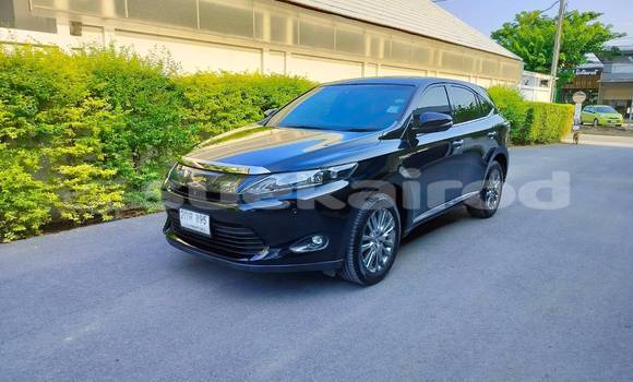 Buy Used Toyota Harrier Black Car in Bangkok in Bangkok