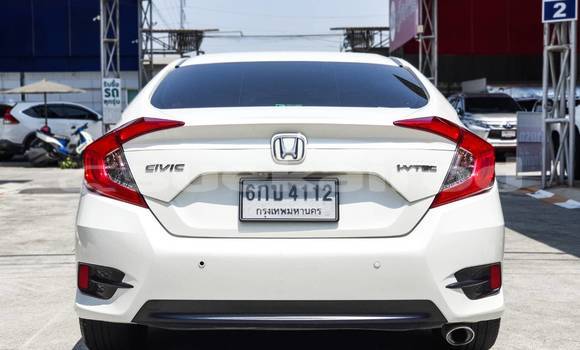 Buy Used Honda Civic White Car in Bangkok in Bangkok Buy Used Honda Civic White Car in Bangkok in Bangkok