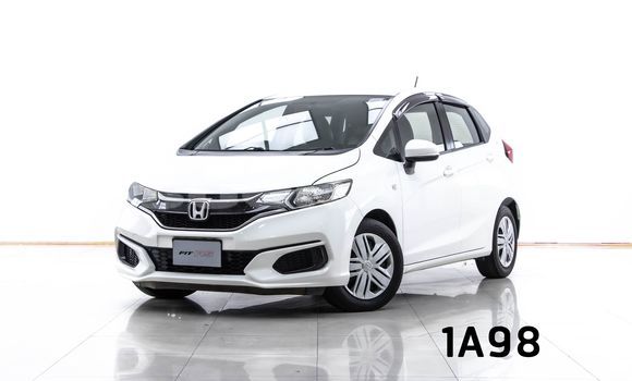 Buy Used Honda Jazz White Car in Bangkok in Bangkok Buy Used Honda Jazz White Car in Bangkok in Bangkok