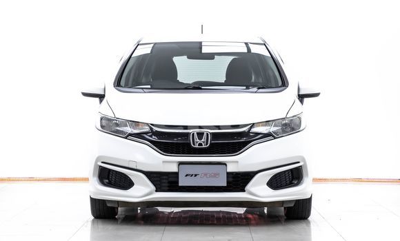 Buy Used Honda Jazz White Car in Bangkok in Bangkok Buy Used Honda Jazz White Car in Bangkok in Bangkok