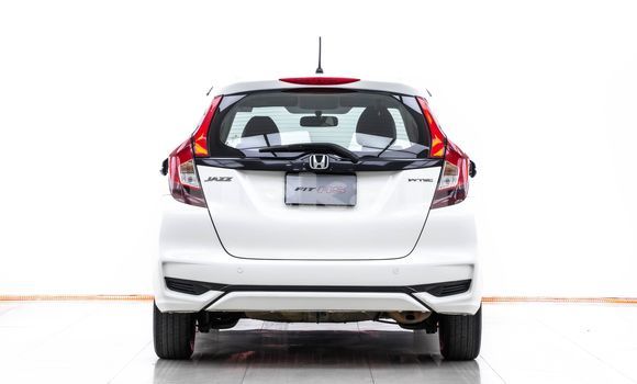 Buy Used Honda Jazz White Car in Bangkok in Bangkok Buy Used Honda Jazz White Car in Bangkok in Bangkok