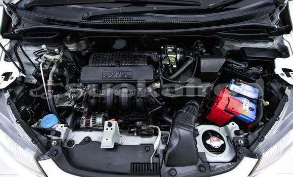 Buy Used Honda Jazz White Car in Bangkok in Bangkok Buy Used Honda Jazz White Car in Bangkok in Bangkok