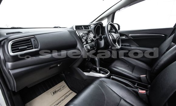 Buy Used Honda Jazz White Car in Bangkok in Bangkok Buy Used Honda Jazz White Car in Bangkok in Bangkok