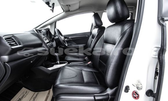 Buy Used Honda Jazz White Car in Bangkok in Bangkok Buy Used Honda Jazz White Car in Bangkok in Bangkok