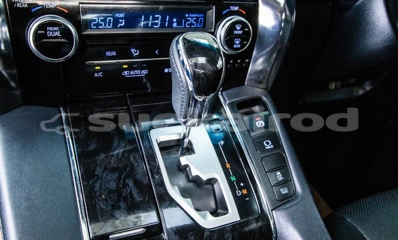 Buy Used Toyota Alphard White Car in Bangkok in Bangkok Buy Used Toyota Alphard White Car in Bangkok in Bangkok