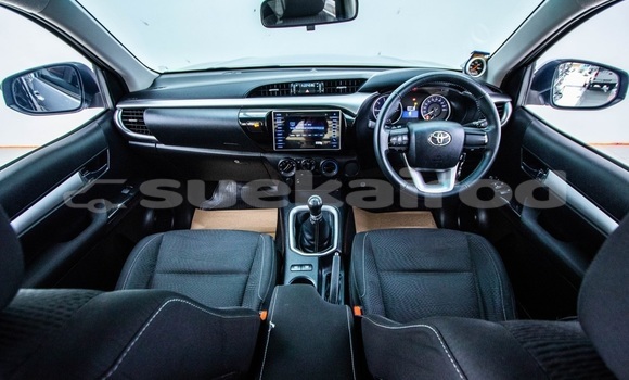 Buy Used Toyota Hiluxe VIGO Other Car in Bangkok in Bangkok Buy Used Toyota Hiluxe VIGO Other Car in Bangkok in Bangkok