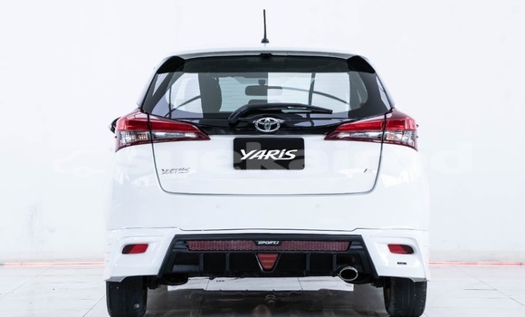 Buy Used Toyota Yaris White Car in Bangkok in Bangkok Buy Used Toyota Yaris White Car in Bangkok in Bangkok