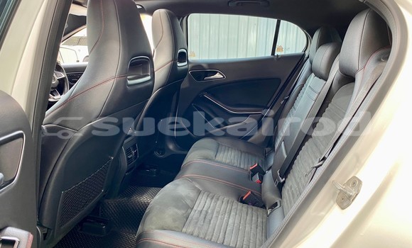 ซื้อ รถมือสอง Mercedes-Benz GLA-klasse ขาว รถยนต์ ใน %{เมือง} ใน กรุงเทพมหานคร ซื้อ รถมือสอง Mercedes-Benz GLA-klasse ขาว รถยนต์ ใน %{เมือง} ใน กรุงเทพมหานคร