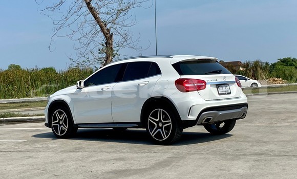 ซื้อ รถมือสอง Mercedes-Benz GLA-klasse ขาว รถยนต์ ใน %{เมือง} ใน กรุงเทพมหานคร ซื้อ รถมือสอง Mercedes-Benz GLA-klasse ขาว รถยนต์ ใน %{เมือง} ใน กรุงเทพมหานคร
