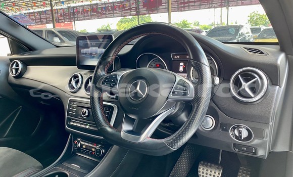 ซื้อ รถมือสอง Mercedes-Benz GLA-klasse ขาว รถยนต์ ใน %{เมือง} ใน กรุงเทพมหานคร ซื้อ รถมือสอง Mercedes-Benz GLA-klasse ขาว รถยนต์ ใน %{เมือง} ใน กรุงเทพมหานคร