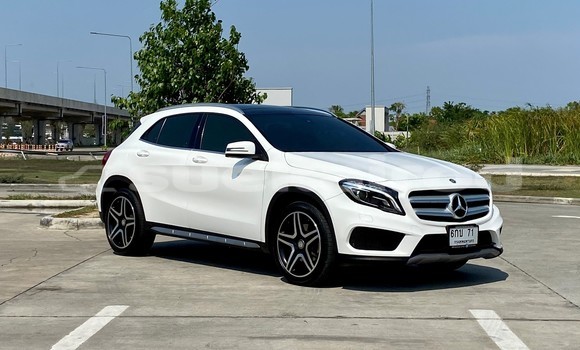 ซื้อ รถมือสอง Mercedes-Benz GLA-klasse ขาว รถยนต์ ใน %{เมือง} ใน กรุงเทพมหานคร ซื้อ รถมือสอง Mercedes-Benz GLA-klasse ขาว รถยนต์ ใน %{เมือง} ใน กรุงเทพมหานคร