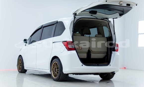 Buy Used Honda Freed White Car in Bangkok in Bangkok Buy Used Honda Freed White Car in Bangkok in Bangkok