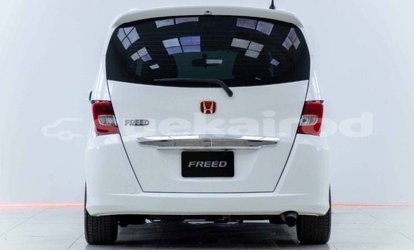 Buy Used Honda Freed White Car in Bangkok in Bangkok Buy Used Honda Freed White Car in Bangkok in Bangkok