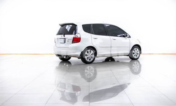 Buy Used Honda Jazz White Car in Bangkok in Bangkok Buy Used Honda Jazz White Car in Bangkok in Bangkok