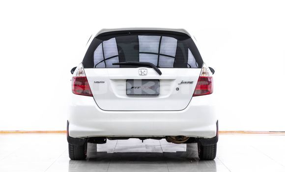 Buy Used Honda Jazz White Car in Bangkok in Bangkok Buy Used Honda Jazz White Car in Bangkok in Bangkok