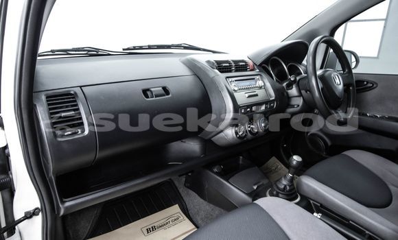 Buy Used Honda Jazz White Car in Bangkok in Bangkok Buy Used Honda Jazz White Car in Bangkok in Bangkok