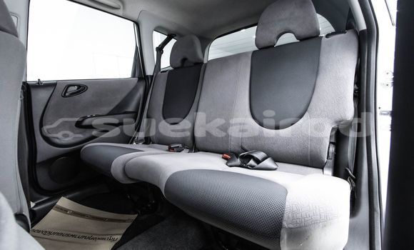 Buy Used Honda Jazz White Car in Bangkok in Bangkok Buy Used Honda Jazz White Car in Bangkok in Bangkok