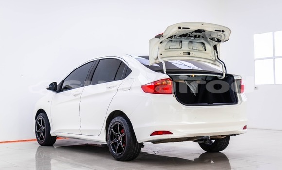 Buy Used Honda City White Car in Bangkok in Bangkok Buy Used Honda City White Car in Bangkok in Bangkok