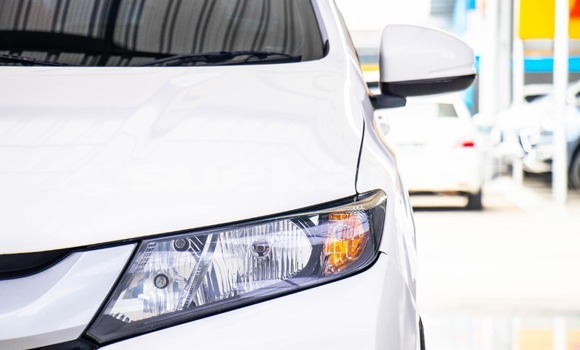 Buy Used Honda City White Car in Bangkok in Bangkok Buy Used Honda City White Car in Bangkok in Bangkok