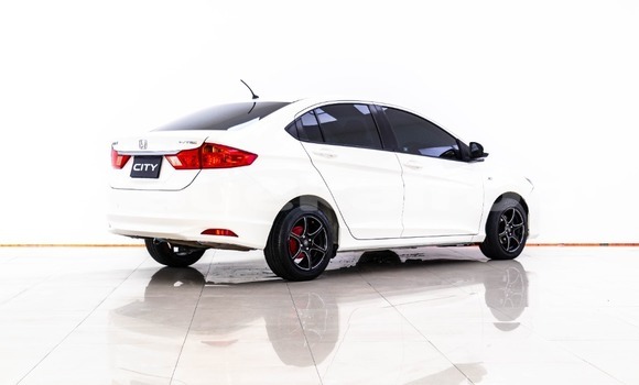 Buy Used Honda City White Car in Bangkok in Bangkok Buy Used Honda City White Car in Bangkok in Bangkok
