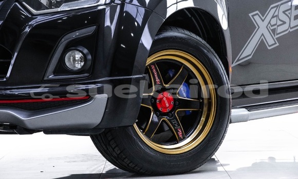 Buy Used Isuzu D-Max Black Car in Bangkok in Bangkok Buy Used Isuzu D-Max Black Car in Bangkok in Bangkok