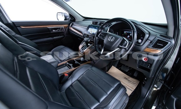 Buy Used Honda CR–V White Car in Bangkok in Bangkok Buy Used Honda CR–V White Car in Bangkok in Bangkok