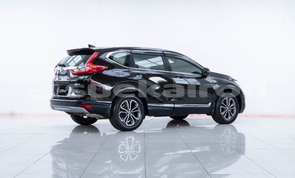 Buy Used Honda CR–V White Car in Bangkok in Bangkok Buy Used Honda CR–V White Car in Bangkok in Bangkok