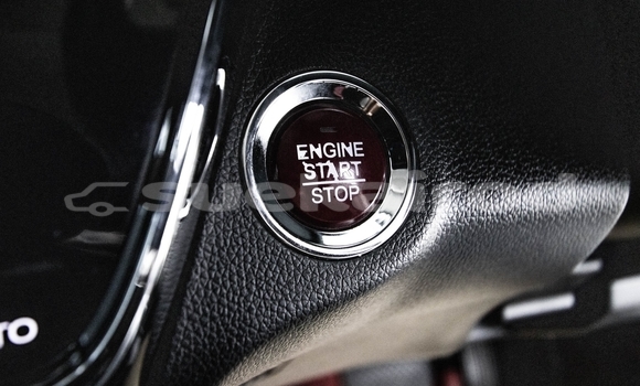 Buy Used Honda HR-V White Car in Bangkok in Bangkok Buy Used Honda HR-V White Car in Bangkok in Bangkok