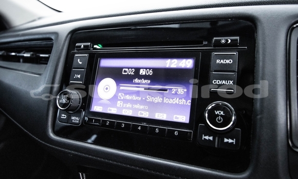 Buy Used Honda HR-V White Car in Bangkok in Bangkok Buy Used Honda HR-V White Car in Bangkok in Bangkok