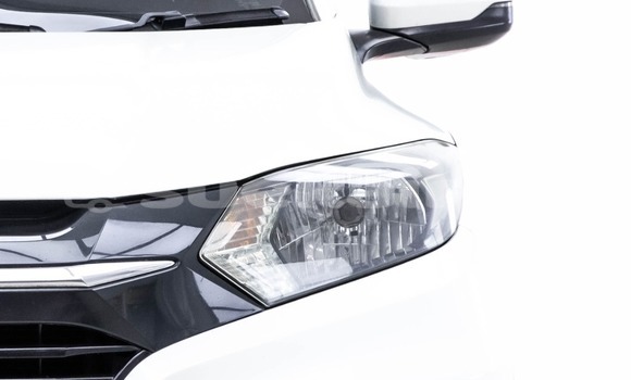 Buy Used Honda HR-V White Car in Bangkok in Bangkok Buy Used Honda HR-V White Car in Bangkok in Bangkok