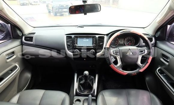 ซื้อ รถมือสอง Mitsubishi Triton เงิน รถยนต์ ใน %{เมือง} ใน อุดรธานี ซื้อ รถมือสอง Mitsubishi Triton เงิน รถยนต์ ใน %{เมือง} ใน อุดรธานี