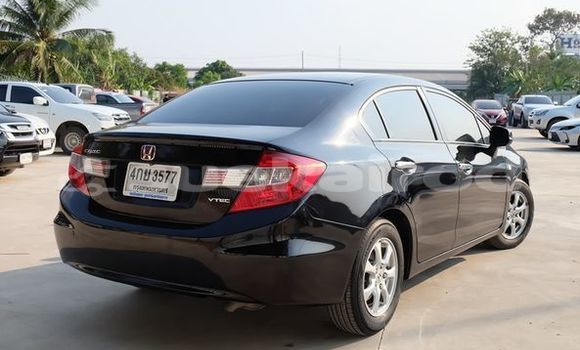 ซื้อ รถมือสอง Honda Civic สีดำ รถยนต์ ใน %{เมือง} ใน อุดรธานี ซื้อ รถมือสอง Honda Civic สีดำ รถยนต์ ใน %{เมือง} ใน อุดรธานี