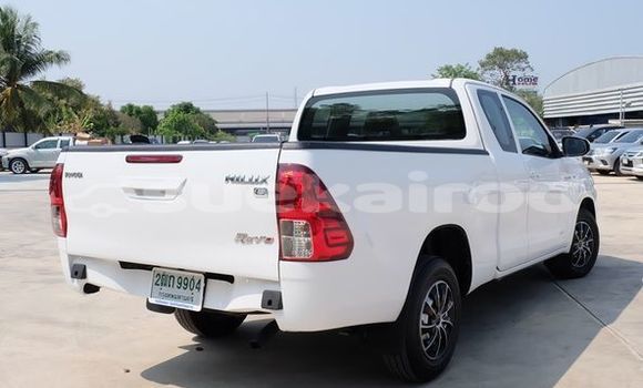 ซื้อ รถมือสอง Toyota Hiluxe Revo ขาว รถยนต์ ใน %{เมือง} ใน อุดรธานี ซื้อ รถมือสอง Toyota Hiluxe Revo ขาว รถยนต์ ใน %{เมือง} ใน อุดรธานี