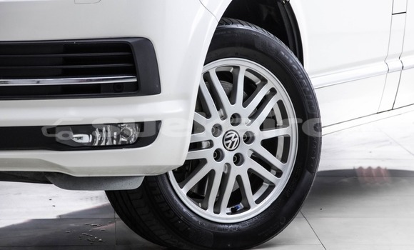 Buy Used Volkswagen Caravelle White Car in Bangkok in Bangkok Buy Used Volkswagen Caravelle White Car in Bangkok in Bangkok