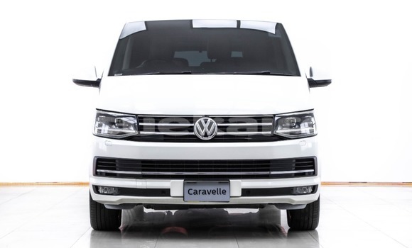 Buy Used Volkswagen Caravelle White Car in Bangkok in Bangkok Buy Used Volkswagen Caravelle White Car in Bangkok in Bangkok