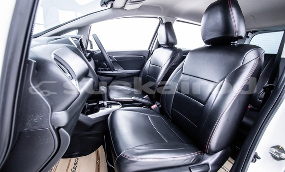 Buy Used Honda Jazz White Car in Bangkok in Bangkok Buy Used Honda Jazz White Car in Bangkok in Bangkok