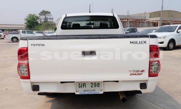 Buy Used Toyota Hiluxe VIGO White Car in Udon Thani in Udon Thani Buy Used Toyota Hiluxe VIGO White Car in Udon Thani in Udon Thani