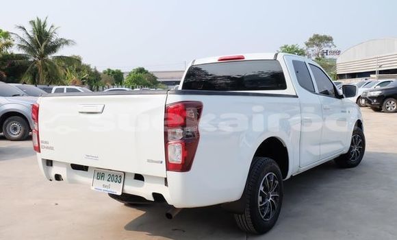 ซื้อ รถมือสอง Isuzu D-Max ขาว รถยนต์ ใน %{เมือง} ใน อุดรธานี ซื้อ รถมือสอง Isuzu D-Max ขาว รถยนต์ ใน %{เมือง} ใน อุดรธานี