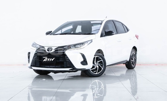 Buy Used Toyota Yaris Ativ White Car in Bangkok in Bangkok